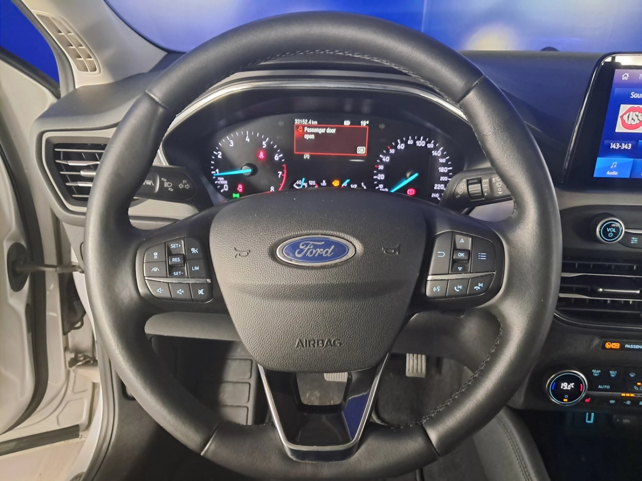 FORD FOCUS HATCHBACK 1.0 EcoBoost 125 CP Titanium A8