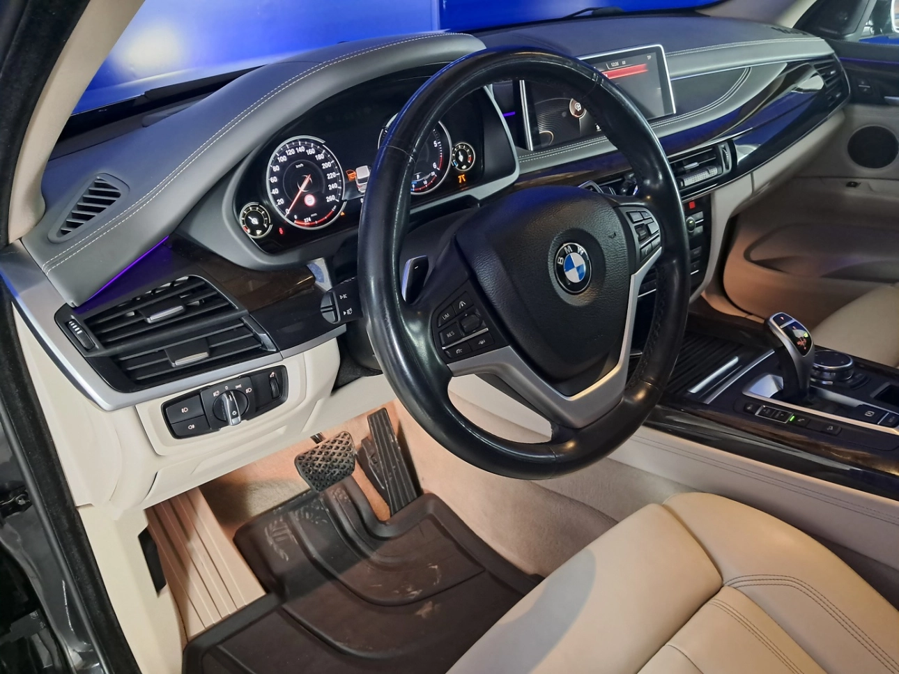 BMW X5 SUV 2014