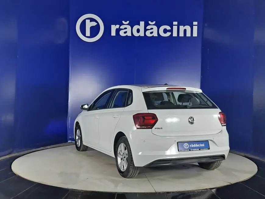 Volkswagen POLO Hatchback 2020
