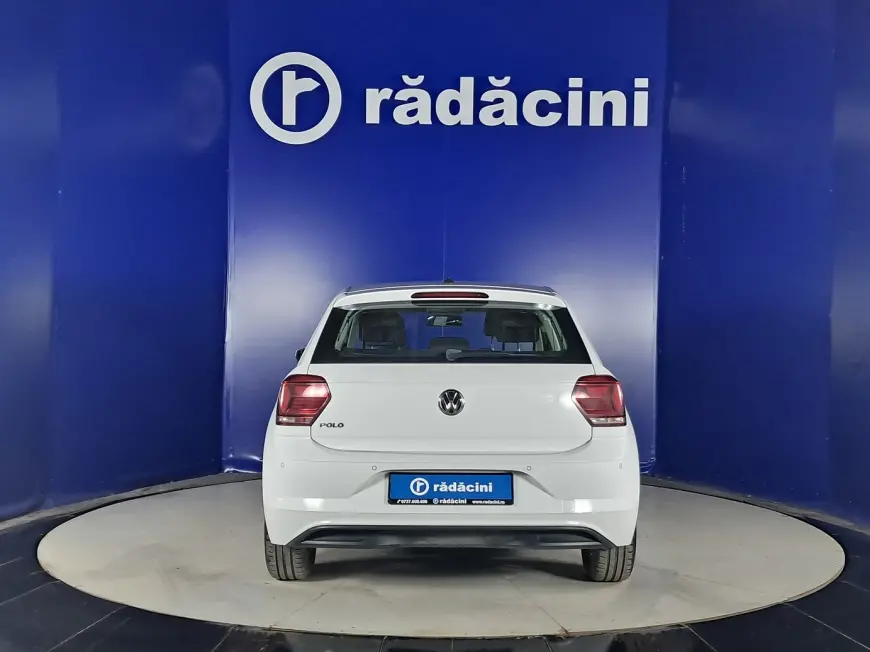 Volkswagen POLO Hatchback 2020