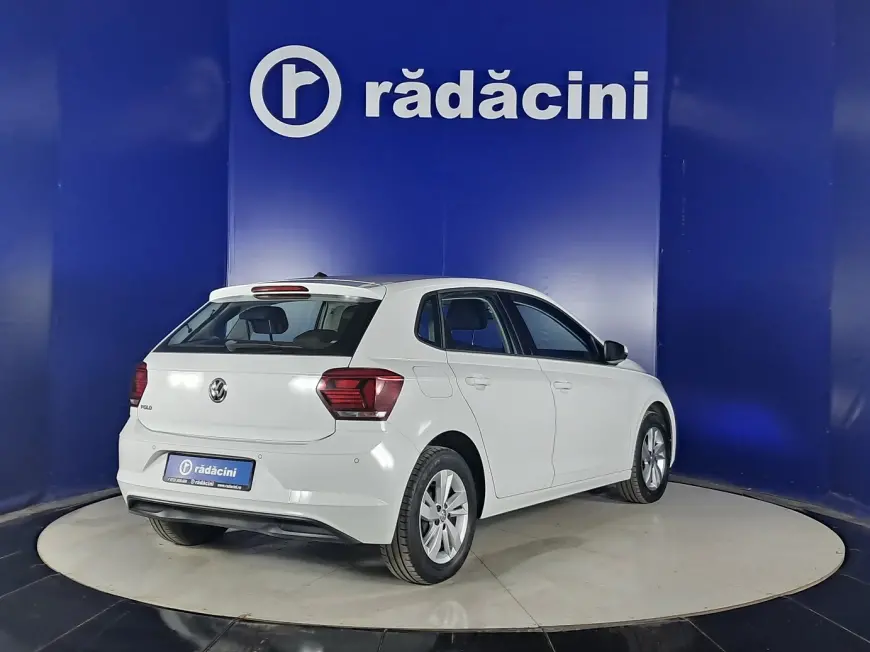 Volkswagen POLO Hatchback 2020
