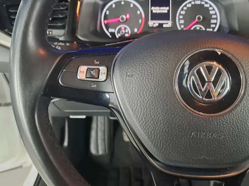 Volkswagen POLO Hatchback 2020