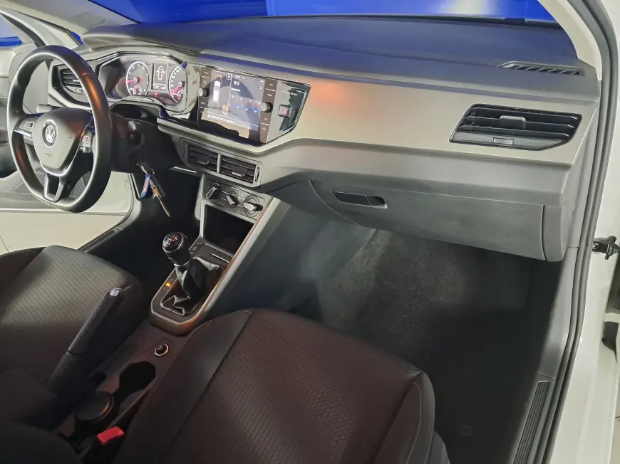 Volkswagen POLO Hatchback 2020