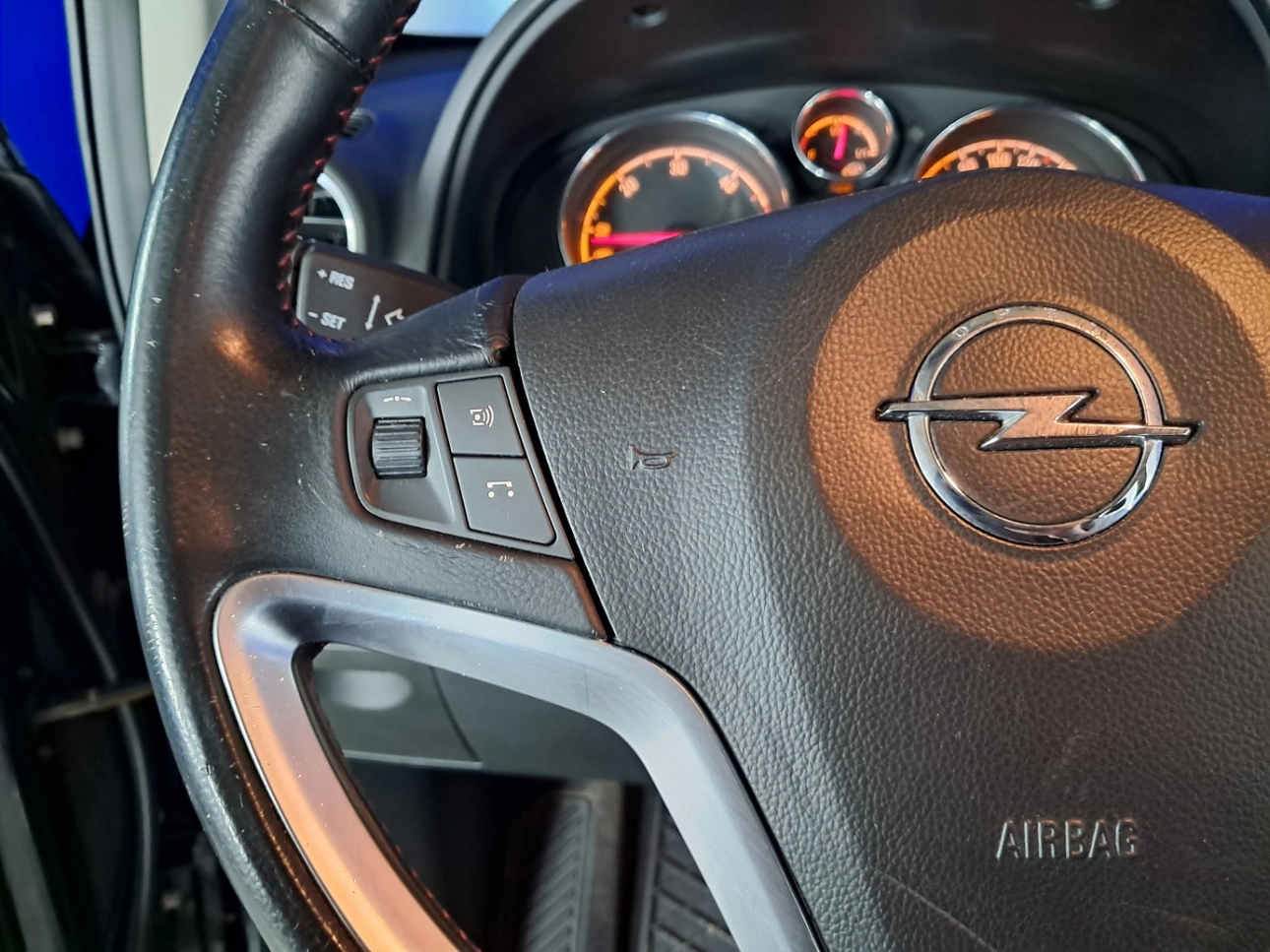 Opel ANTARA SUV 2015