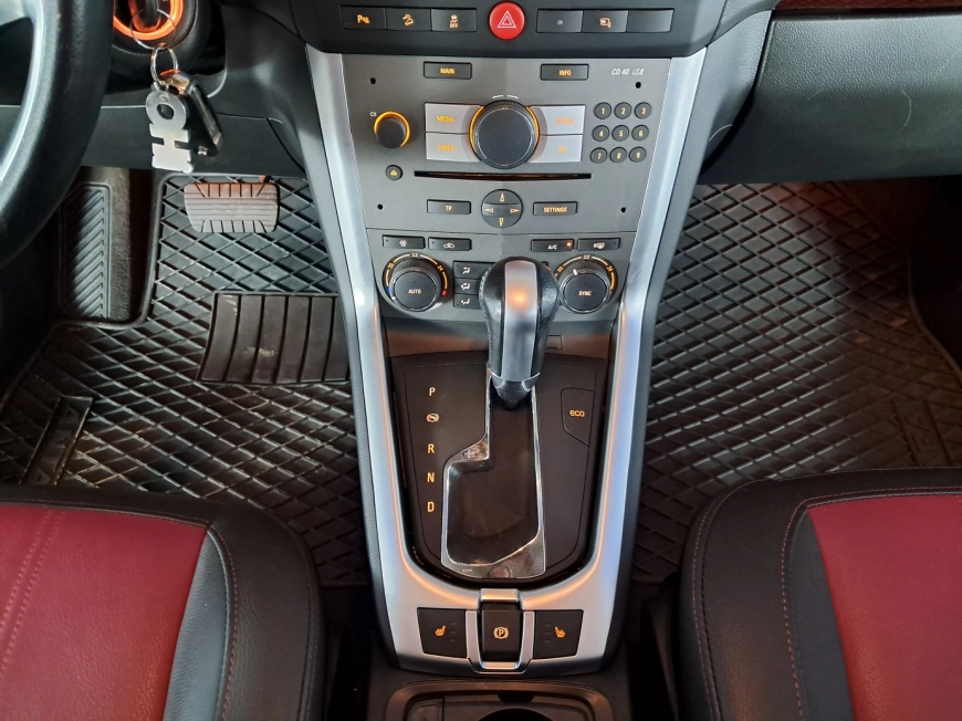 Opel ANTARA SUV 2015