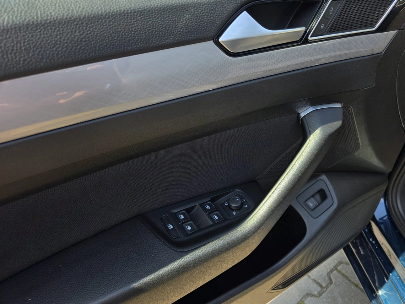 VOLKSWAGEN PASSAT Variant 2.0 TDI DSG Comfortline