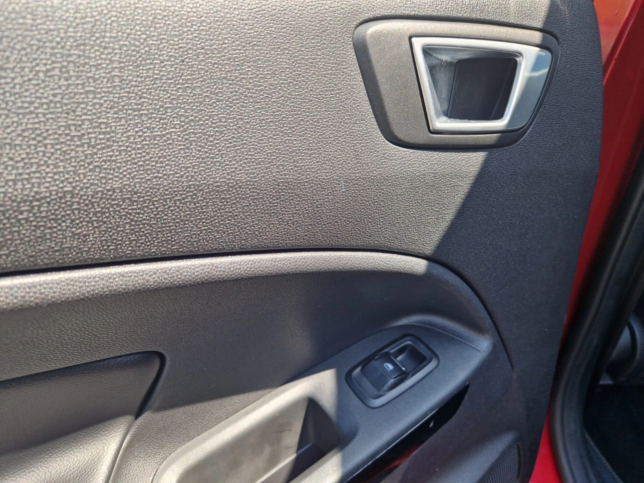 FORD ECOSPORT 1.0 EcoBoost 125CP MT6 Titanium 2019