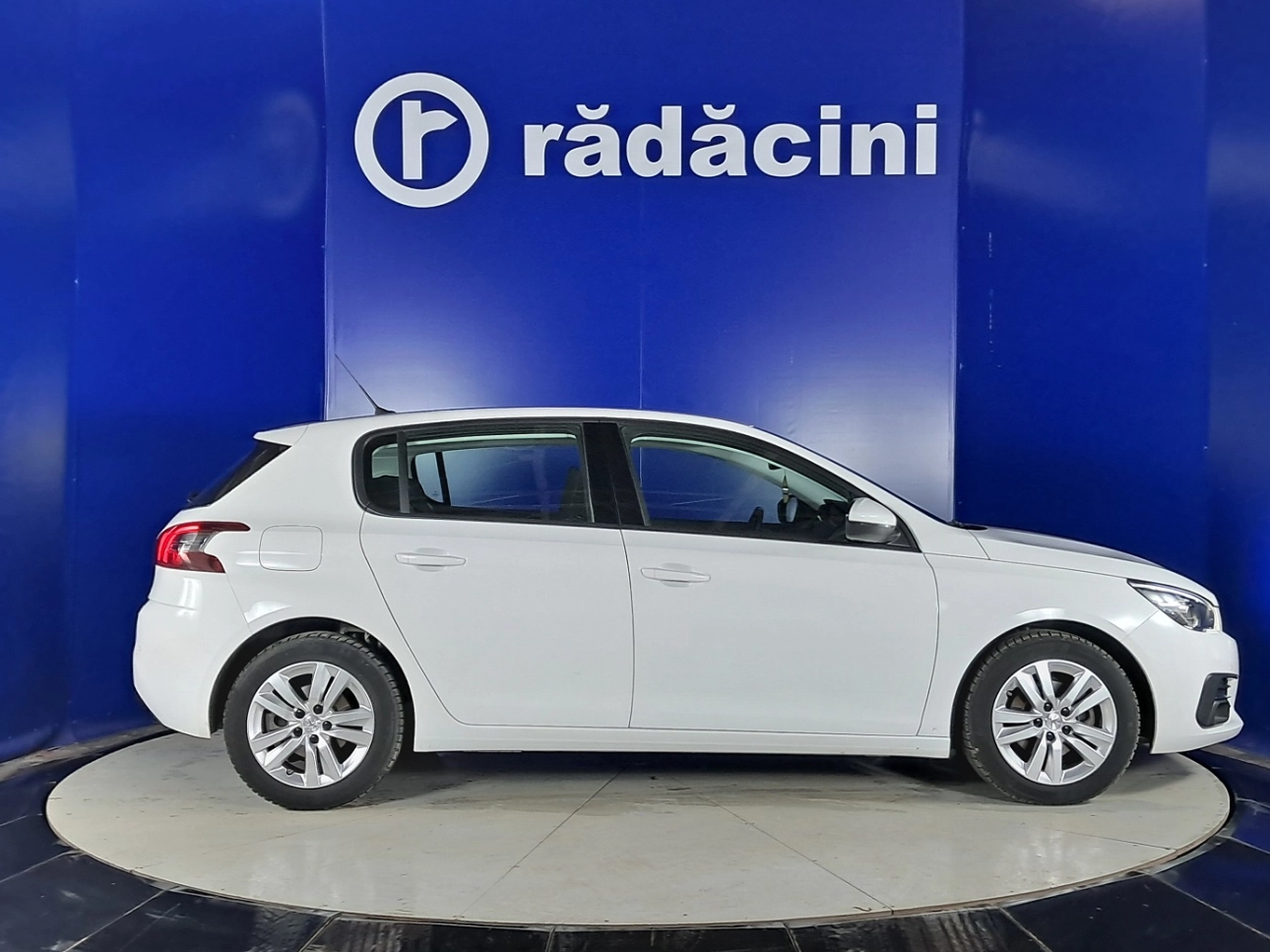 Peugeot 308 Hatchback 2019