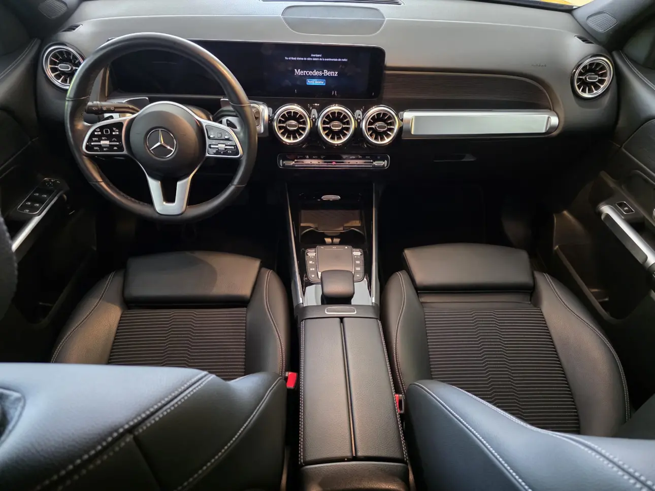 Mercedes-Benz GLB 200 1.4 163CP 7-G DCT 2021