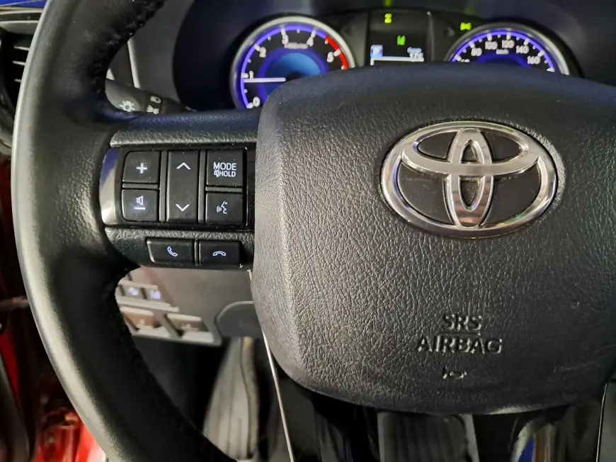 Toyota HILUX SUV 2018