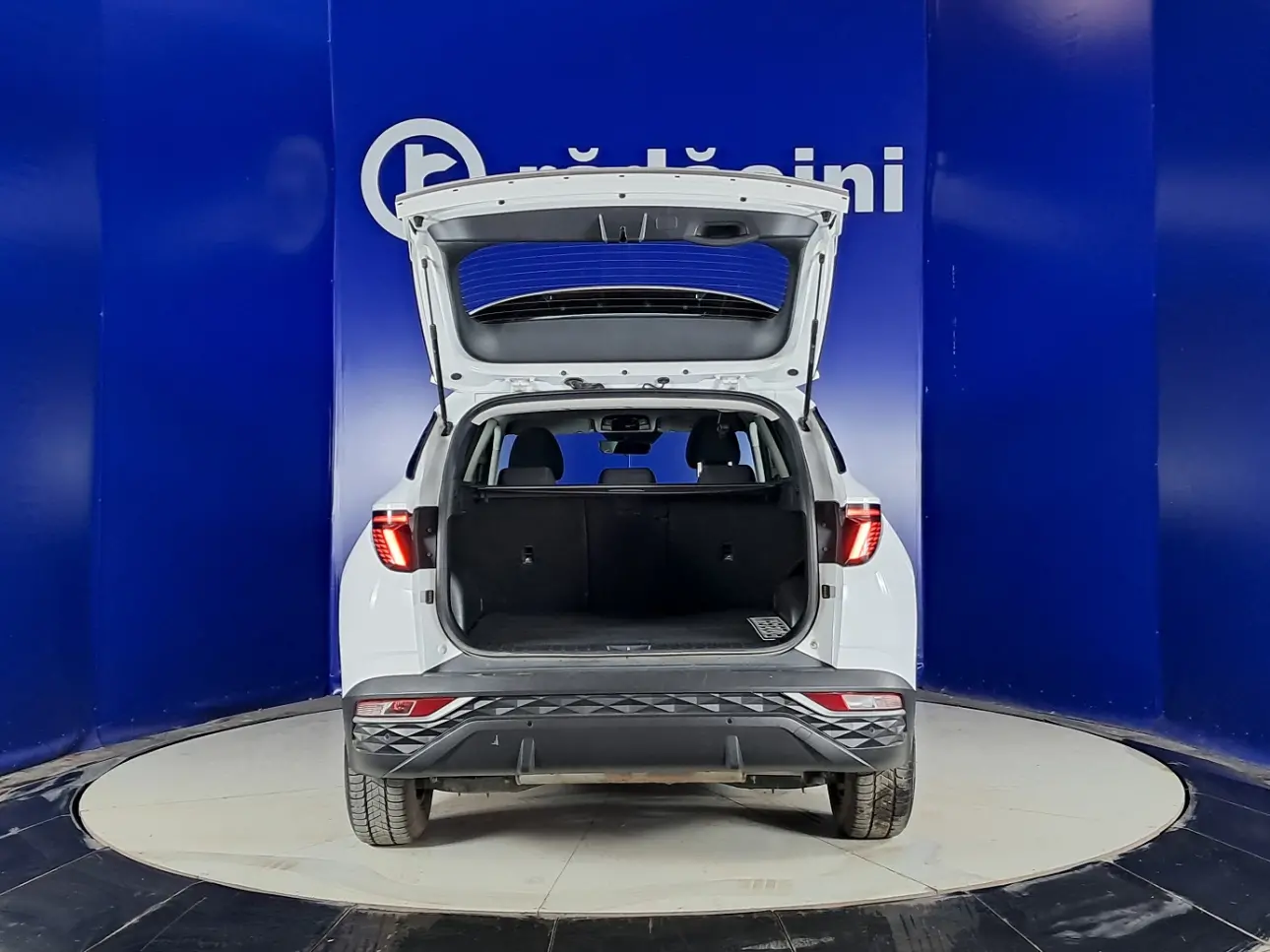 Hyundai TUCSON SUV 2021