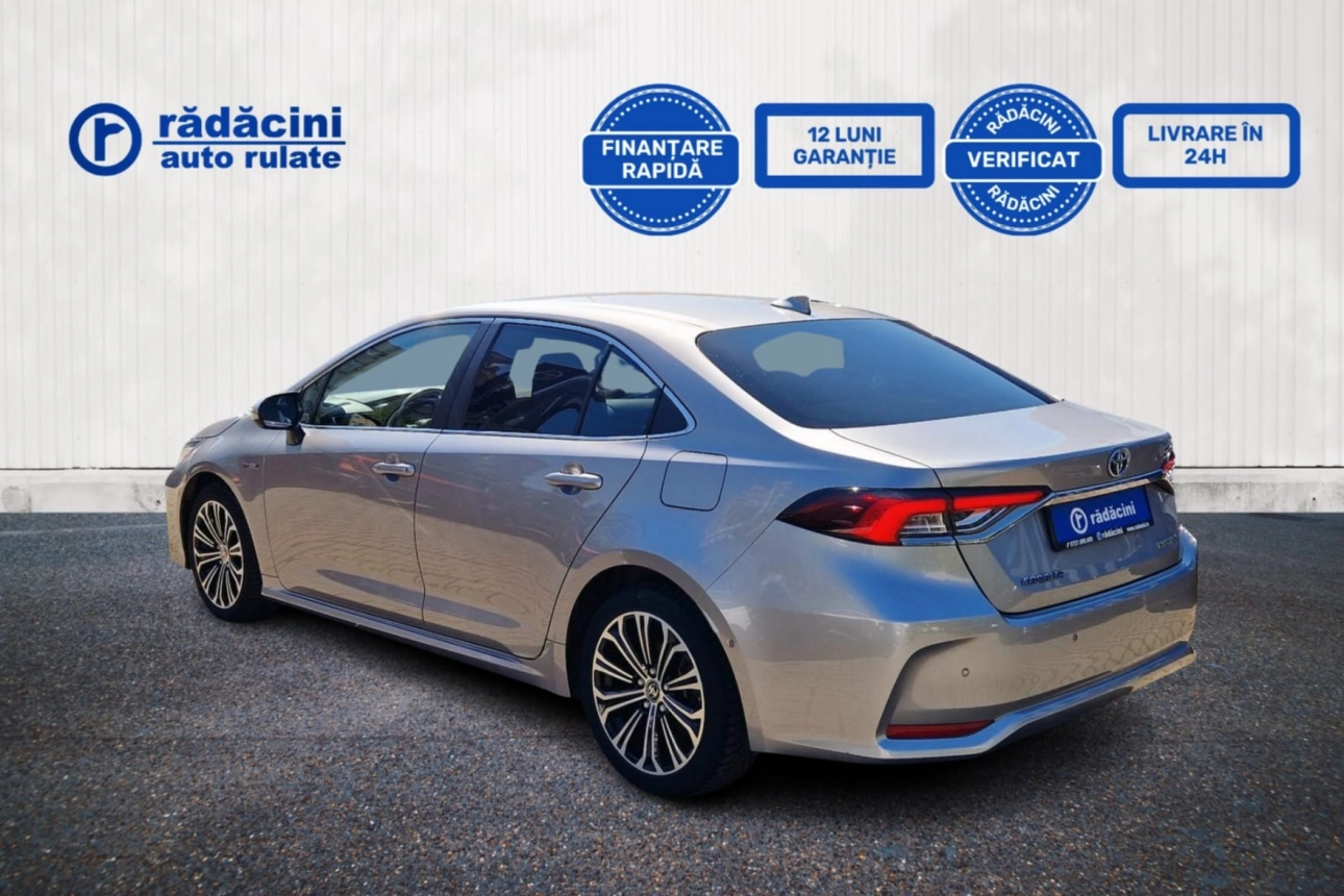 TOYOTA COROLLA SEDAN 1.8 HYBRID EXCLUSIVE HSD E-CVT 2021