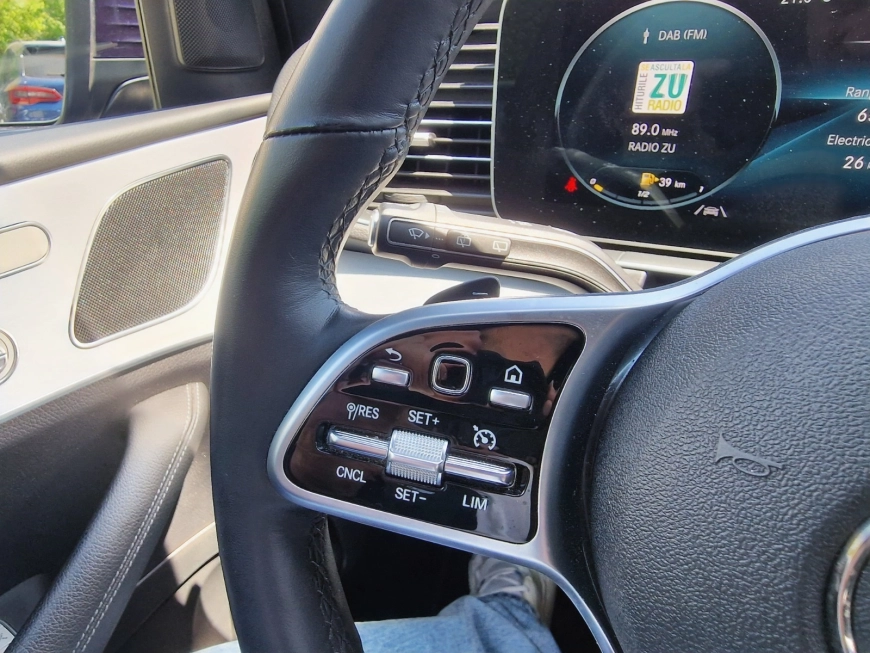 Mercedes-Benz GLE 350e - Plug-in Hybrid - 4MATIC - 9G-Tronic - 2022 - 333hp