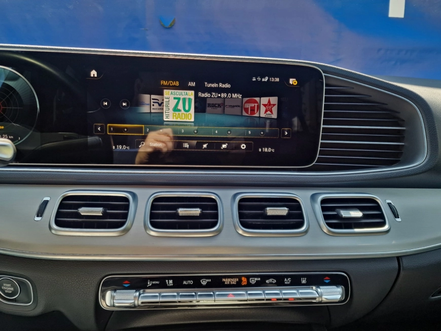 Mercedes-Benz GLE 350e - Plug-in Hybrid - 4MATIC - 9G-Tronic - 2022 - 333hp