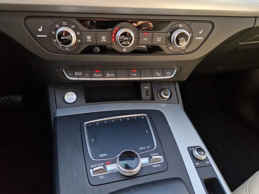 Audi Q5 30TDI - Diesel - Quattro – S-tronic – 2020