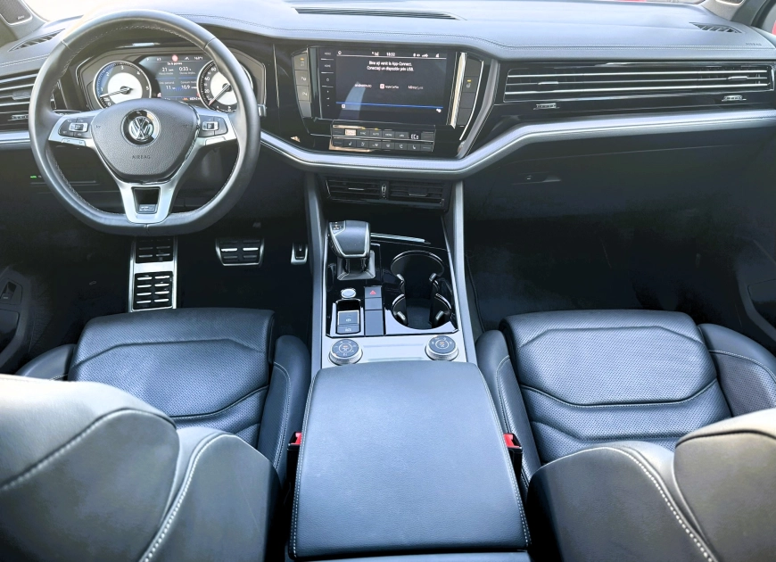 Volkswagen Touareg V6 TDI R-Style SUV 2019