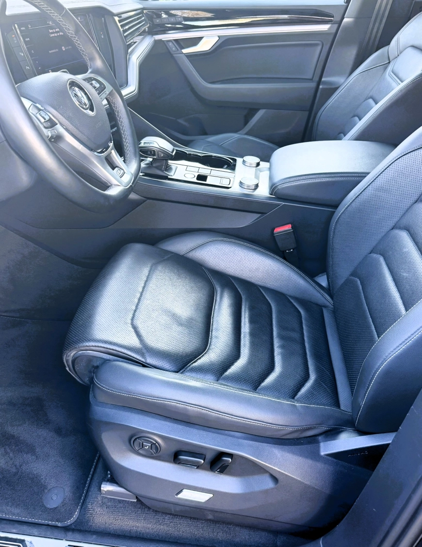 Volkswagen Touareg V6 TDI R-Style SUV 2019