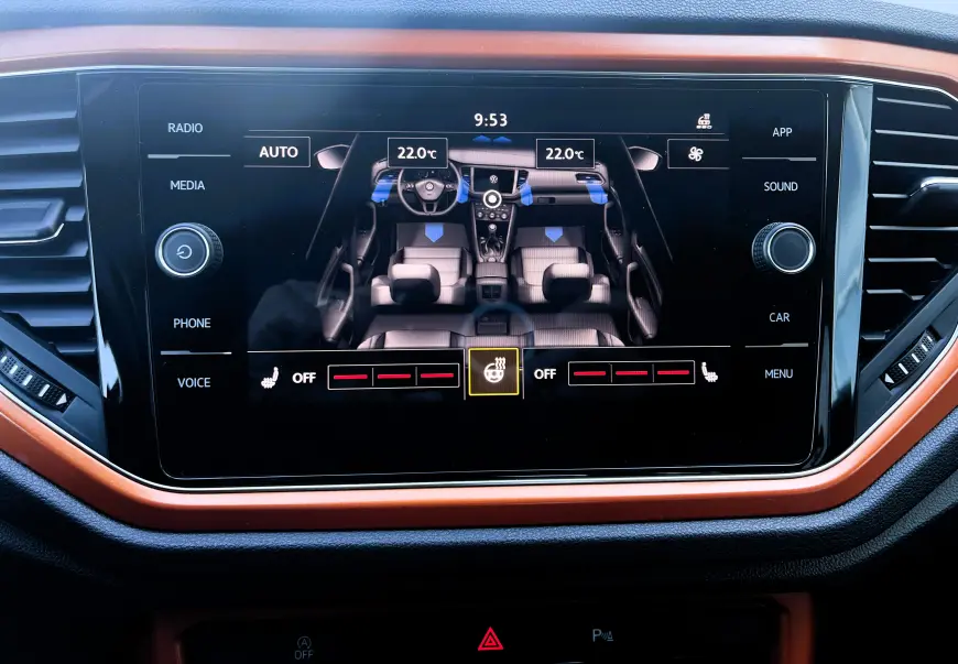 Volkswagen T-Roc SUV 2019