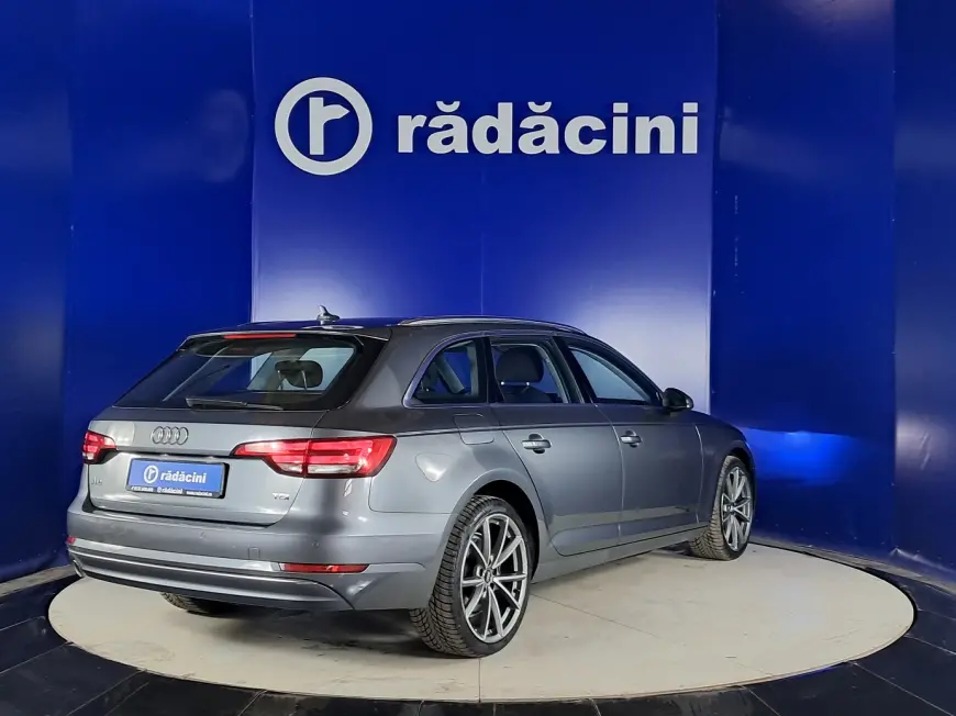 Audi A4 Hatchback 2017