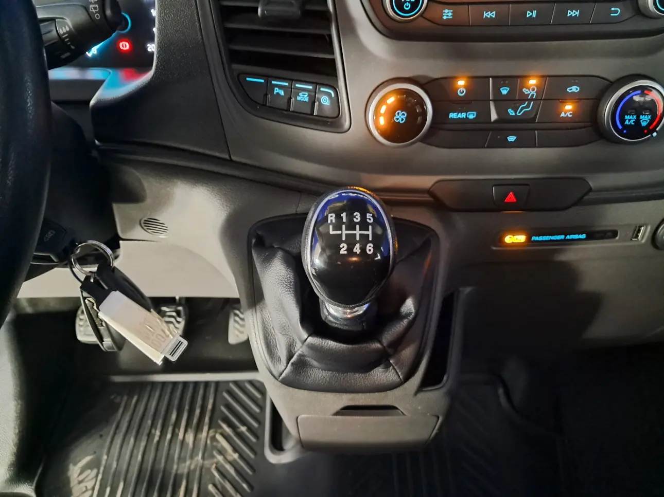 Ford TRANSIT CUSTOM Van 2021