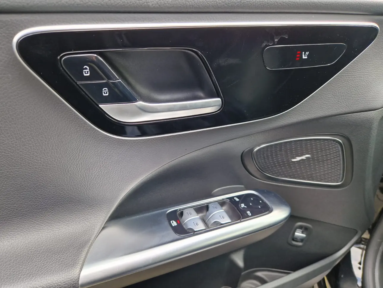 MERCEDES C-CLASS SEDAN C180 1.5 170CP MHEV 9-GTRONIC AVANTGARDE 2022