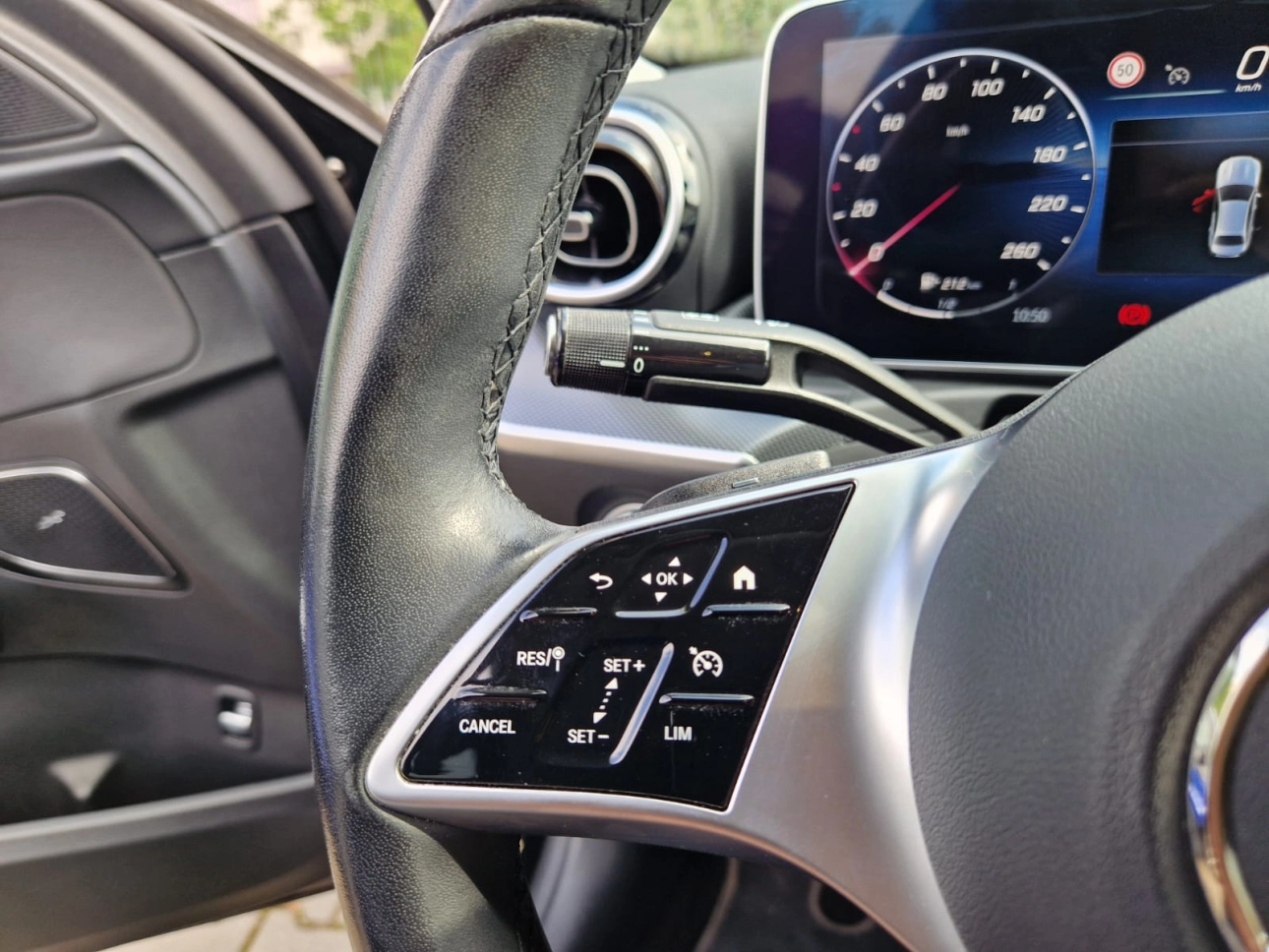 MERCEDES BENZ C C-CLASS SEDAN C 180 Limuzina