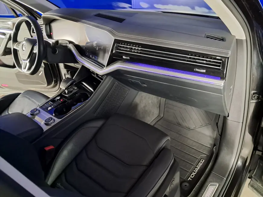 Volkswagen TOUAREG SUV 2018