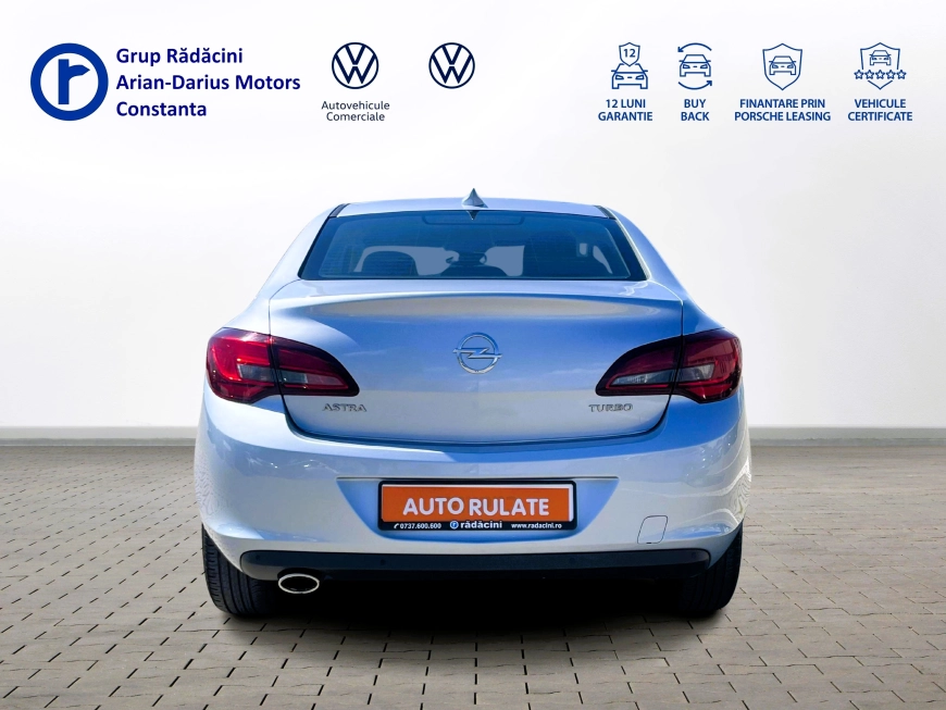 Opel Astra J Sedan 2017