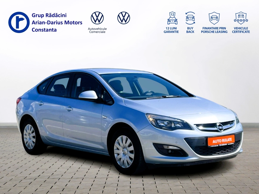 Opel Astra J Sedan 2017