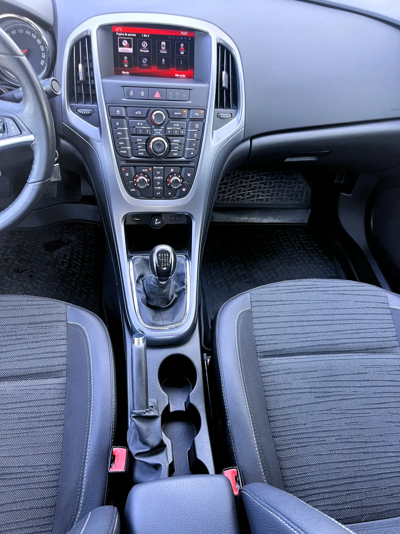 Opel Astra J Sedan 2017