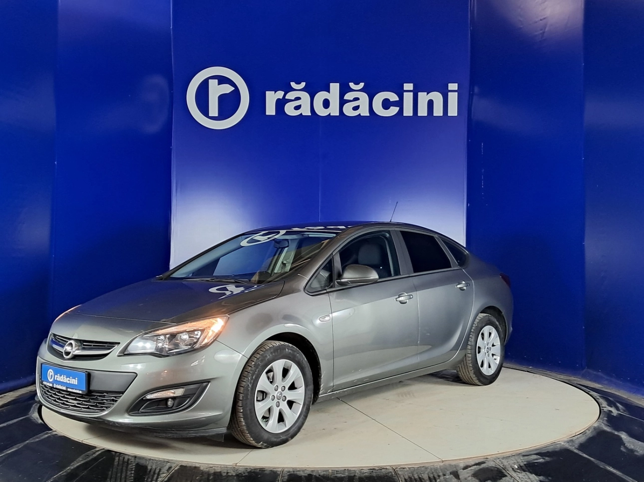 Opel ASTRA Sedan 2019