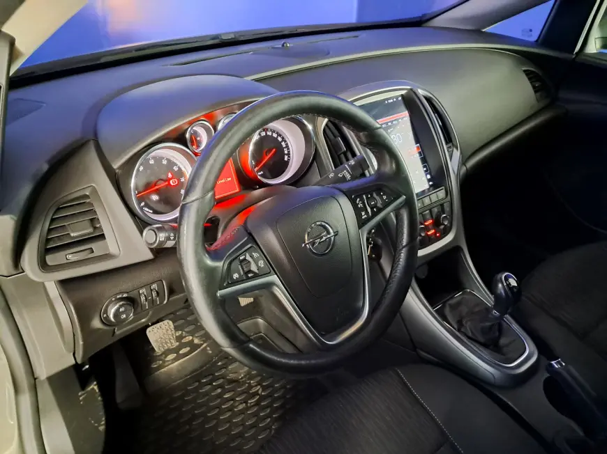 Opel ASTRA Sedan 2019