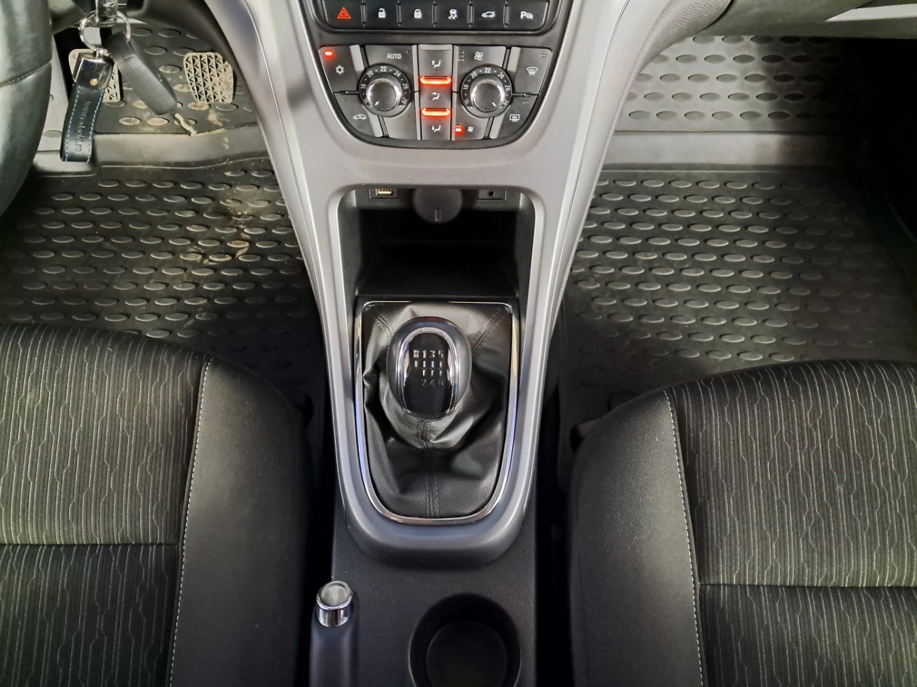 Opel ASTRA Sedan 2019