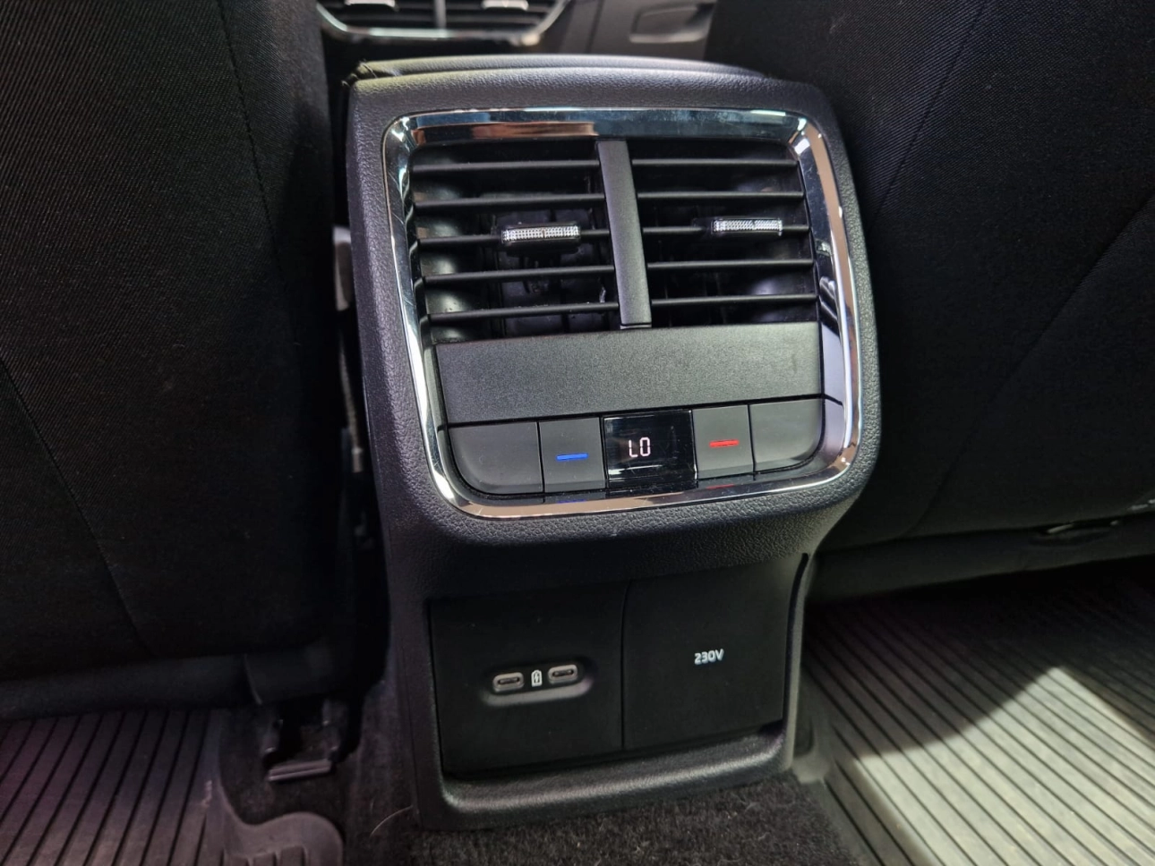 SKODA OCTAVIA IV 2.0 TDI 150CP DSG STYLE 2020