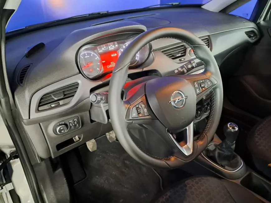 Opel CORSA Hatchback 2016