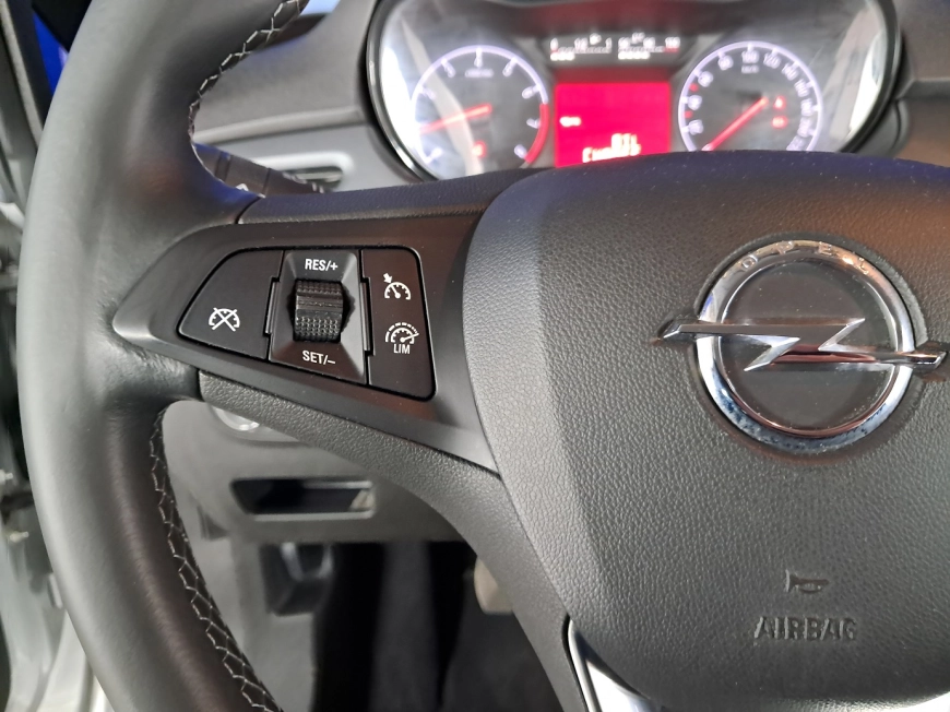 Opel CORSA Hatchback 2016