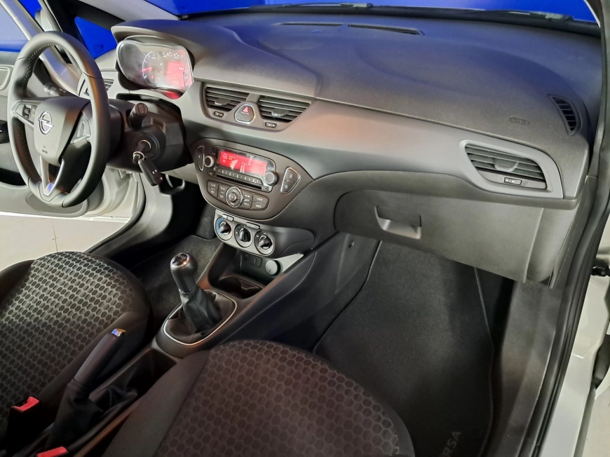 Opel CORSA Hatchback 2016