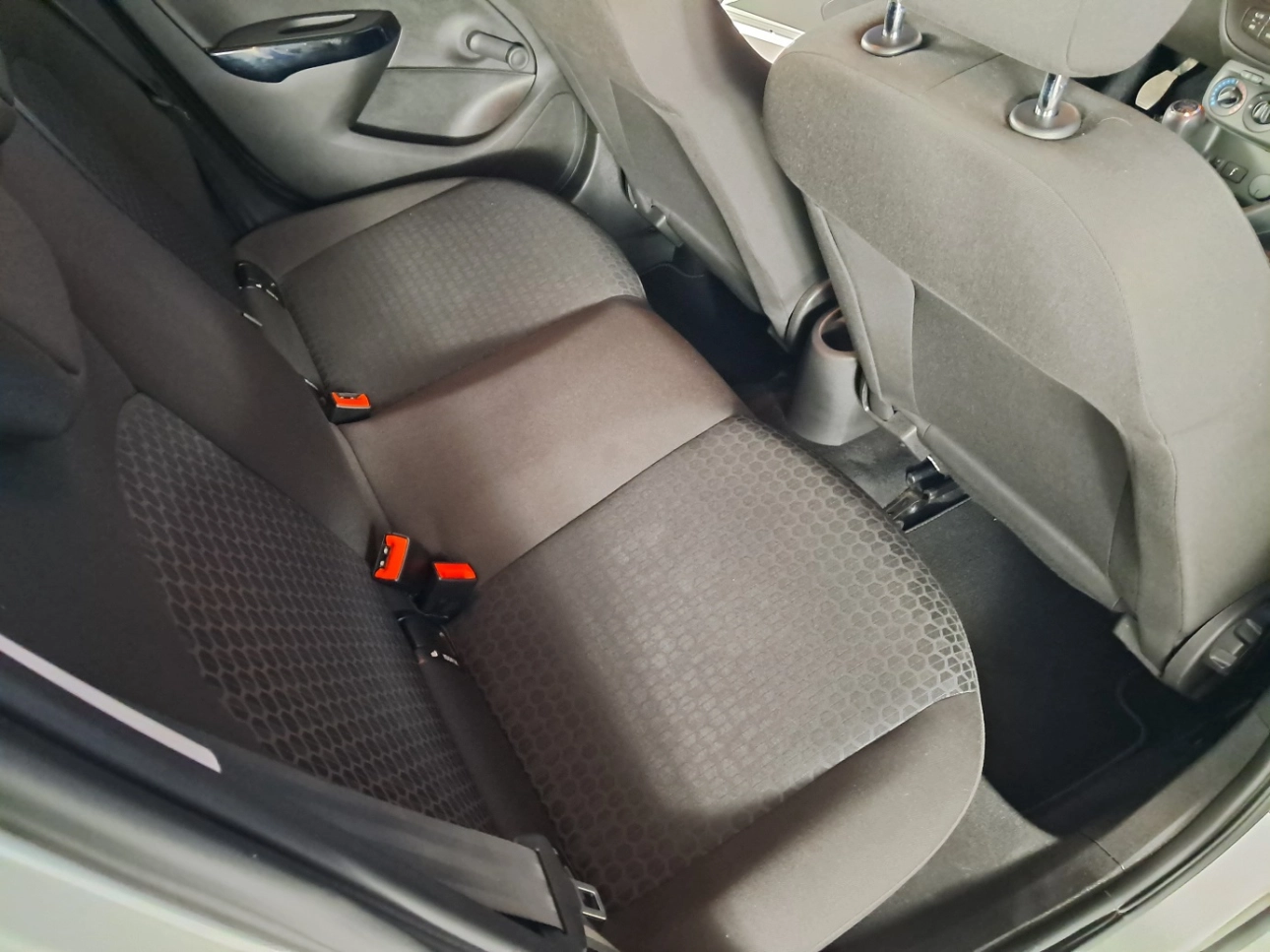 Opel CORSA Hatchback 2016