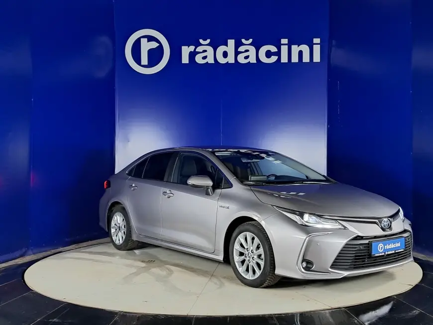 Toyota COROLLA Sedan 2021