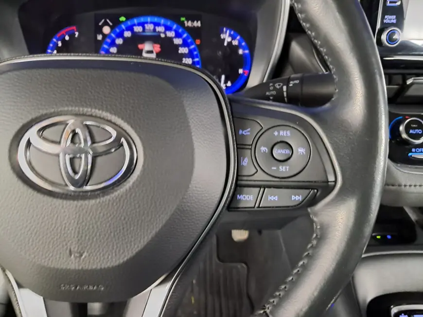 Toyota COROLLA Sedan 2021