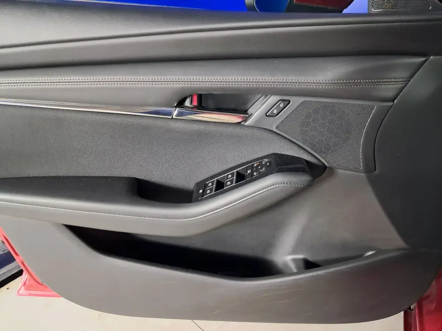Mazda 3 Sedan 2019