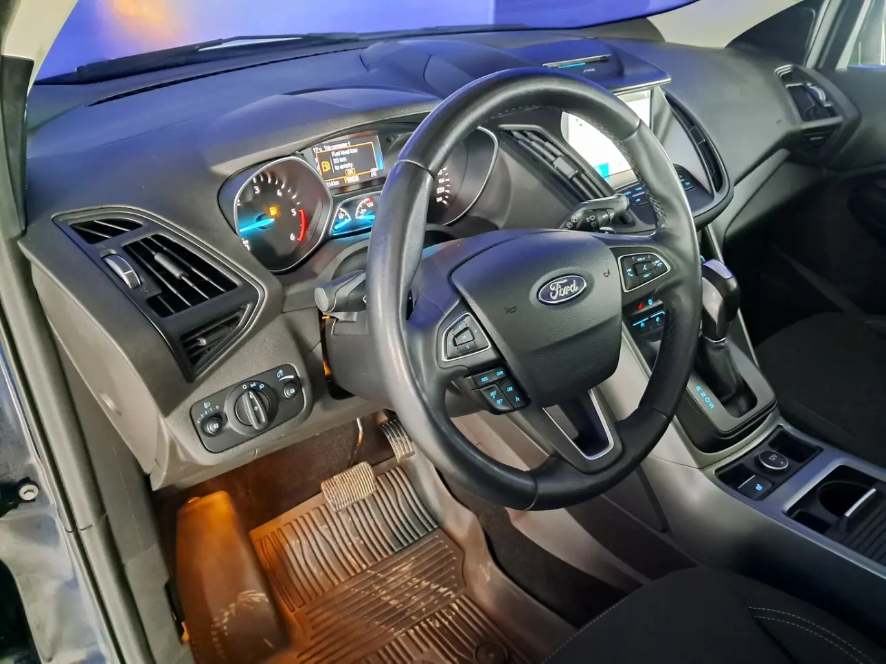Ford KUGA SUV 2018