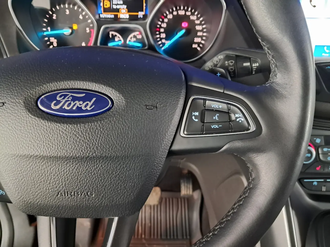 Ford KUGA SUV 2018