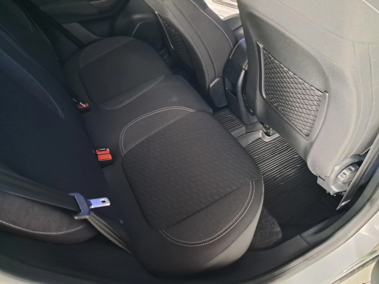 FORD PUMA 1.0 ECOBOOST MHEV 125HP TITANIUM