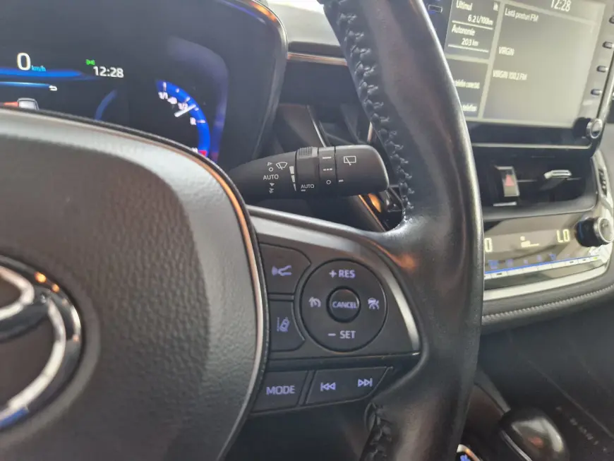 TOYOTA COROLLA TS 1.8 HYBRID DYNAMIC HSD E-CVT 2022