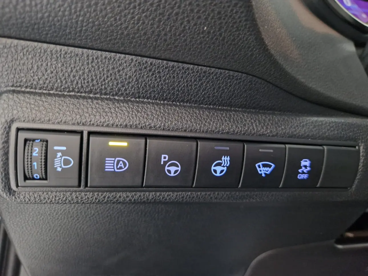 TOYOTA COROLLA TS 1.8 HYBRID DYNAMIC HSD E-CVT 2022