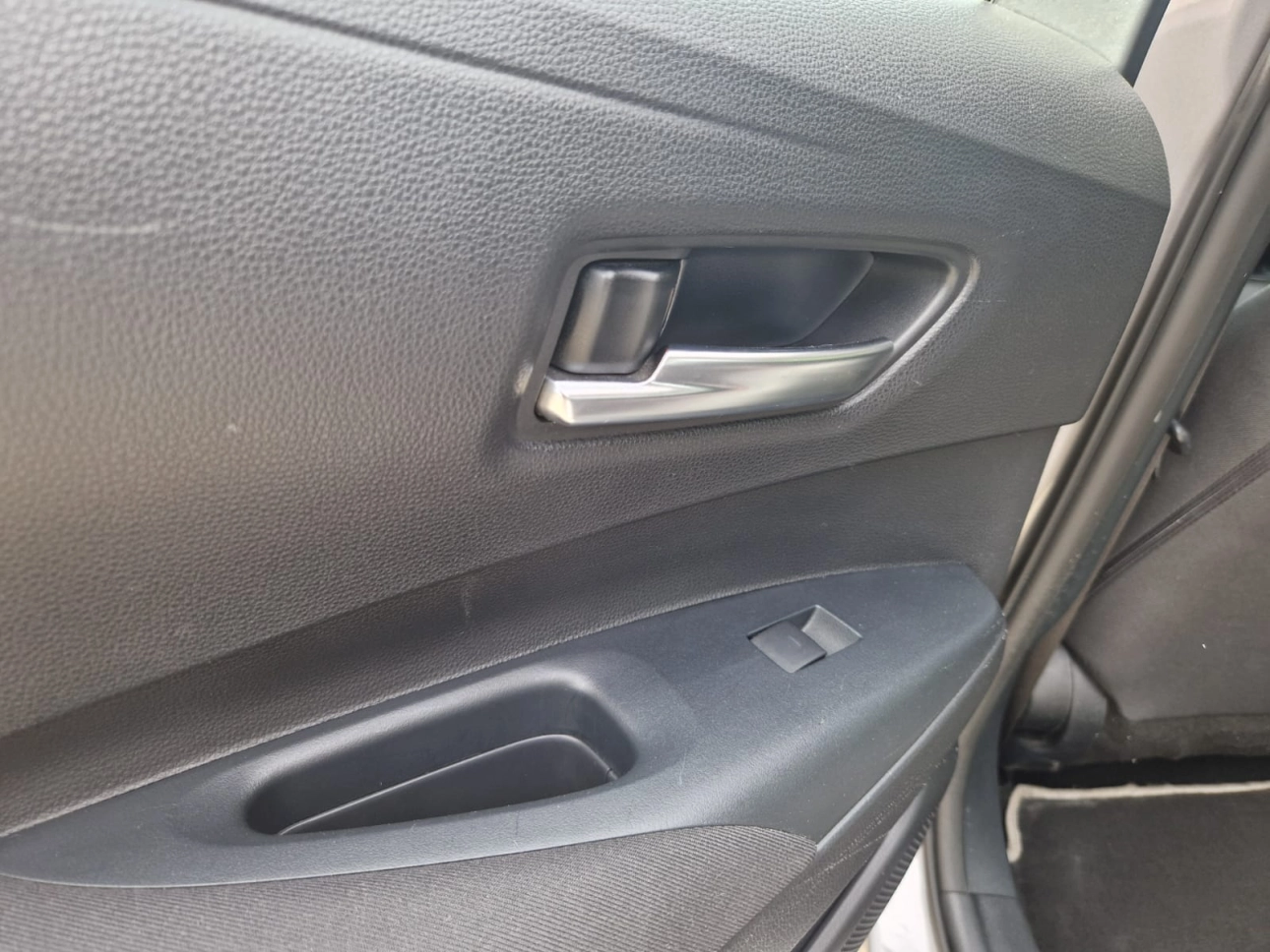 TOYOTA COROLLA 1.8 HYBRID DYNAMIC E-CVT 2021