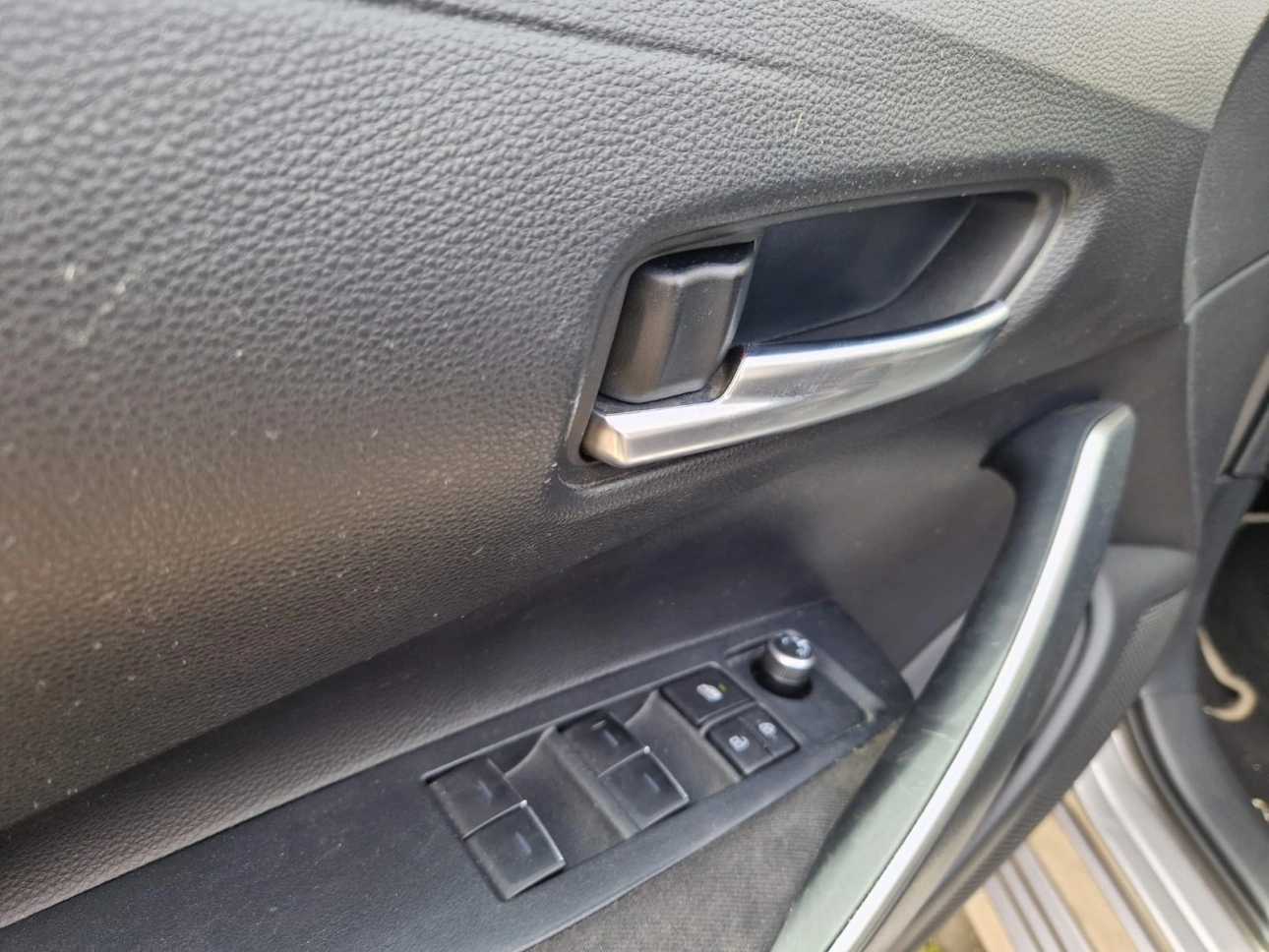 TOYOTA COROLLA 1.8 HYBRID DYNAMIC E-CVT 2021