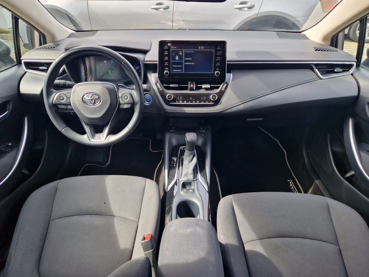 TOYOTA COROLLA 1.8 HYBRID DYNAMIC E-CVT 2021