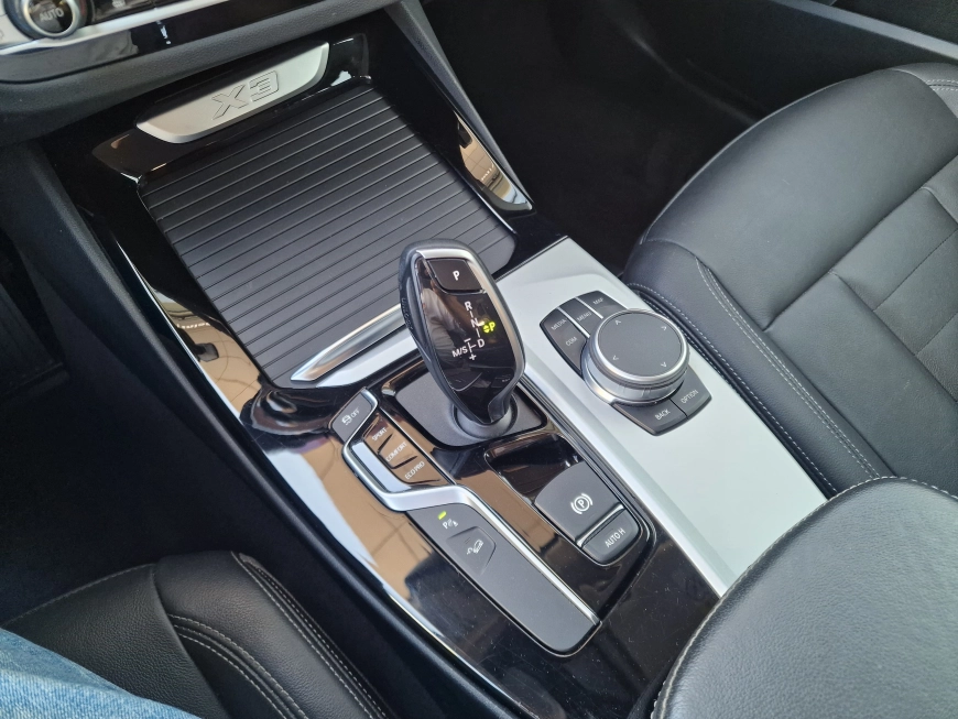 BMW X3 xDrive20i 184cp 2019